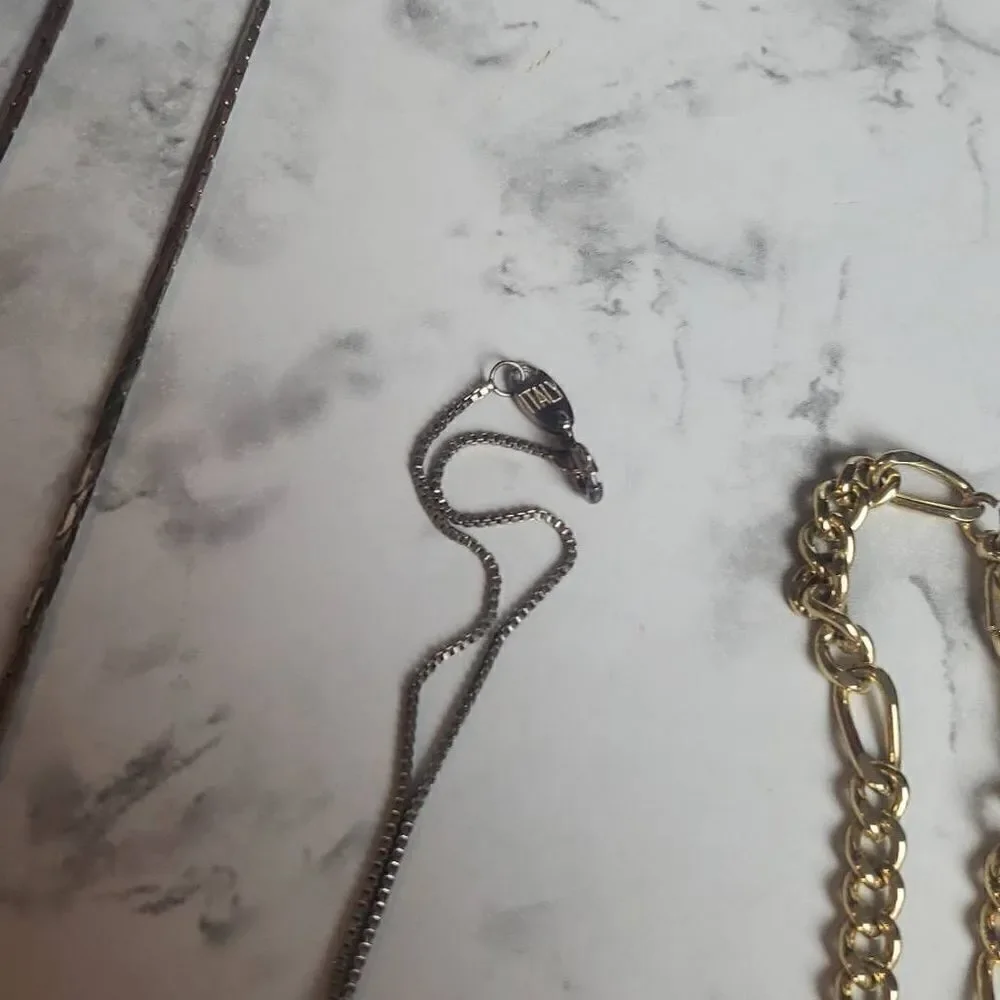‎Vintage Necklace Chains Bundle